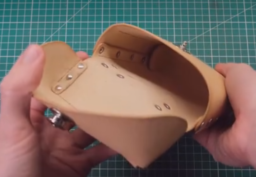 Новинка, японское стальное лез – обзор и цена Leathercraft Japan