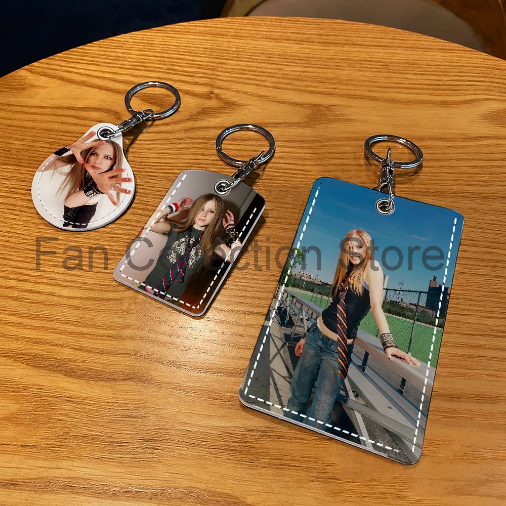 Брелок-держатель для карт Sing – обзор и цена Leatherwork Keychain